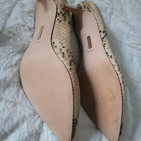 LOUISE ET CIE JORDYNA PUMPS HEELS ANIMAL PRINTS SHOES  SIZE 10 beige brown color - Picture 5 of 12